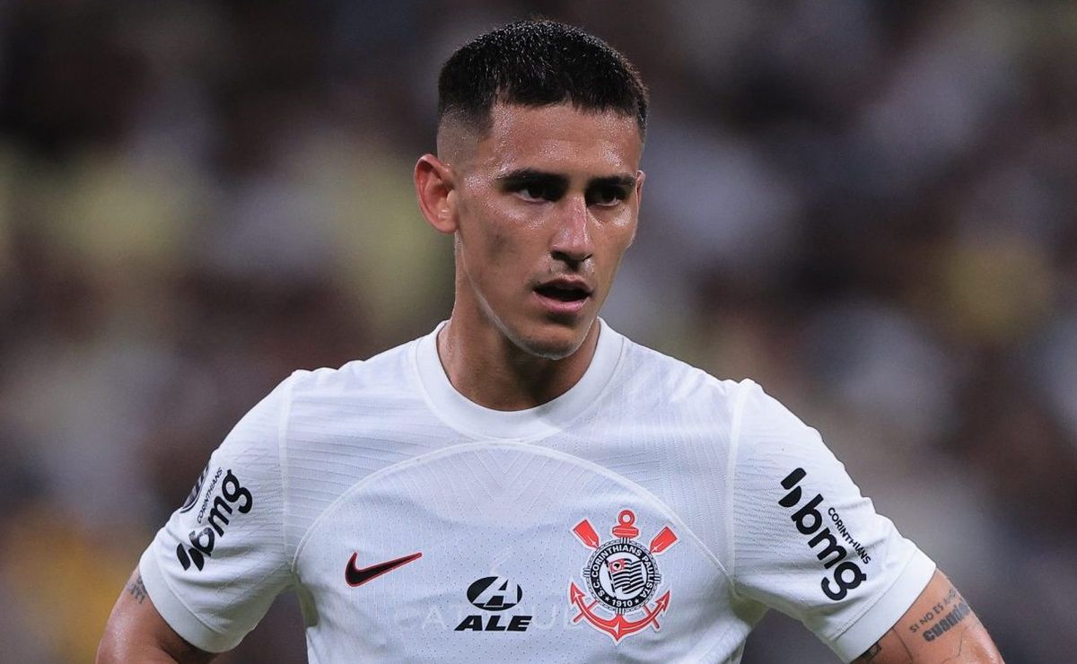 matías rojas 'sofre' após ser flagrado na rua por torcedor do corinthians