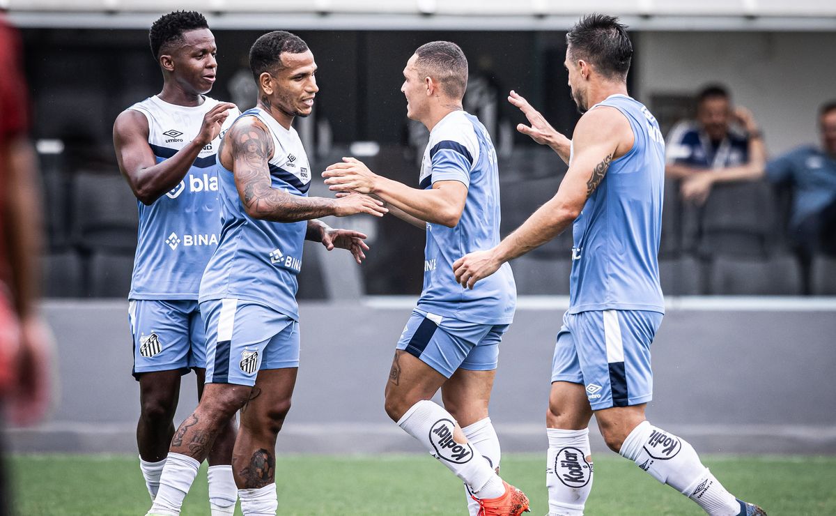 direto do ct: carille ousa e coloca titular inesperado para estreia do santos