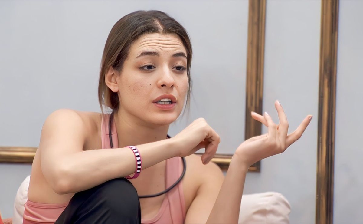 bbb 24: beatriz 'dá espiadinha' em partes íntimas de brother e divide opiniões: "acho inconveniente"