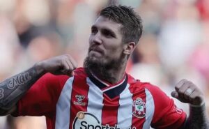 não dá para acreditar: oferecido ao corinthians, lyanco publica story enigmático