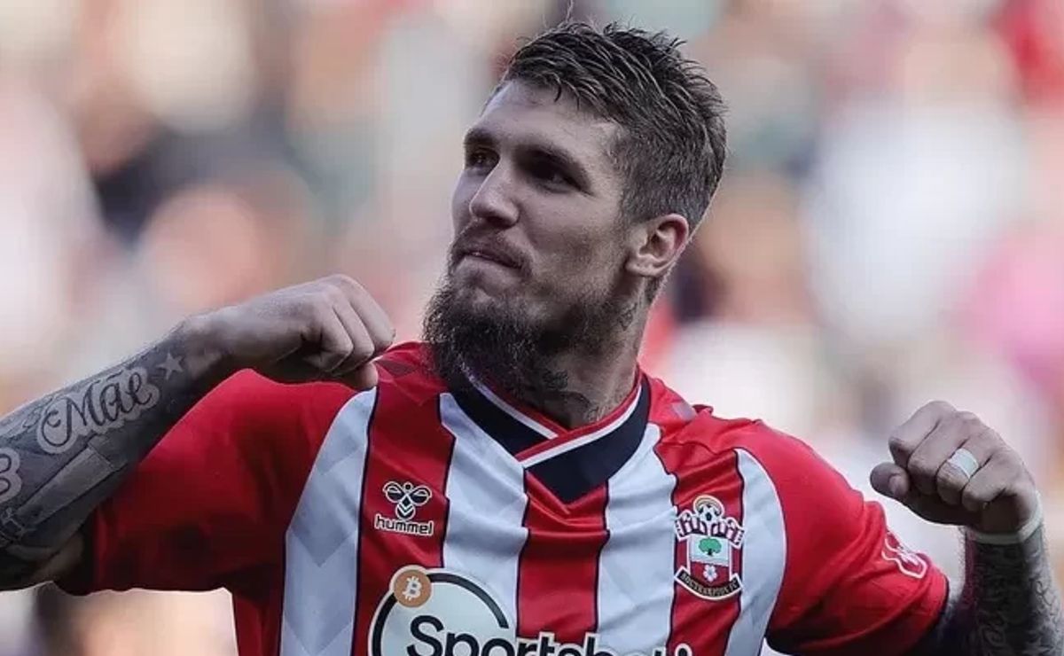 não dá para acreditar: oferecido ao corinthians, lyanco publica story enigmático