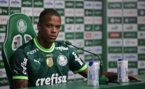 situação de caio paulista chama atenção da torcida do são paulo