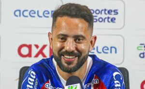 r$ 700 milhões: everton ribeiro ajuda bahia a comprar mais um do flamengo