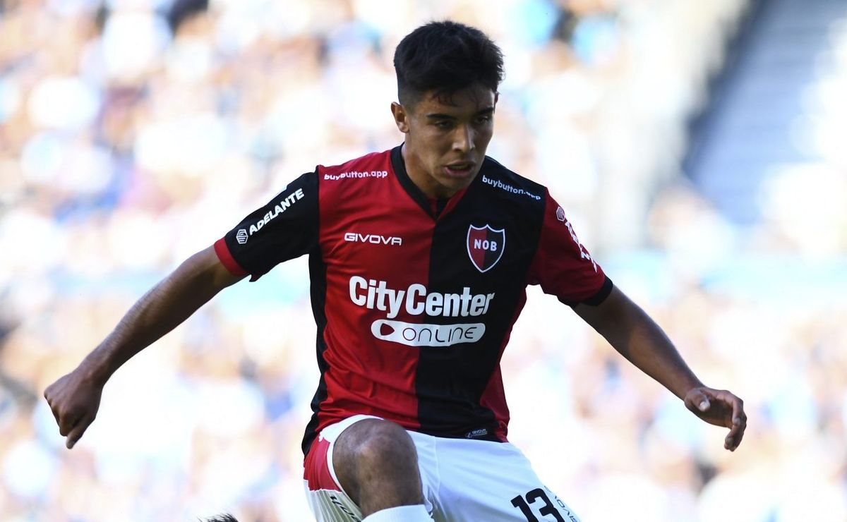 r$ 19 milhões: juan sforza esteve na mesa do flamengo, mas vai para rival