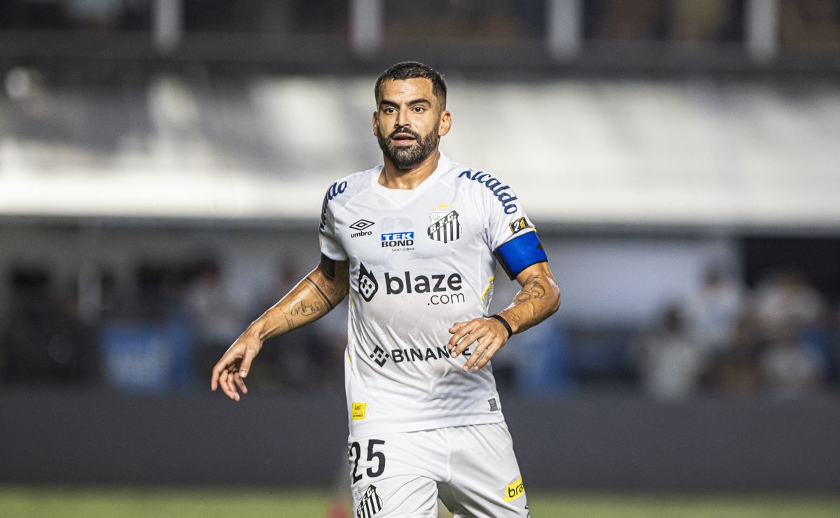 carille ficou sabendo: notícia sobre tomás rincón gera incômodo no santos antes de estreia no paulistão