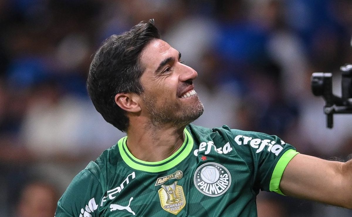 está no contrato, gerou preocupação: cláusula da renovação de abel ferreira ‘vaza’ e torcida do palmeiras liga alerta