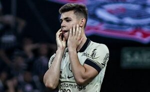 psg pede reunião com o corinthians para solucionar negociação de moscardo