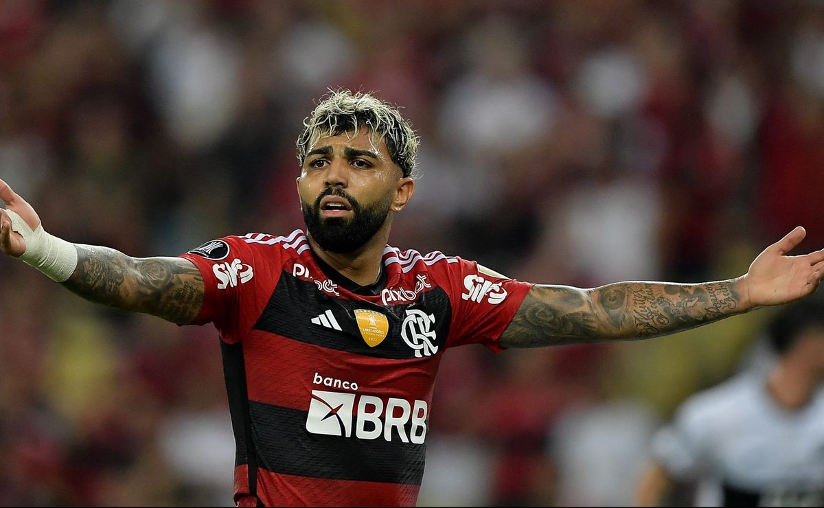 gabigol recebe sugestão polêmica de cicinho para sair do flamengo