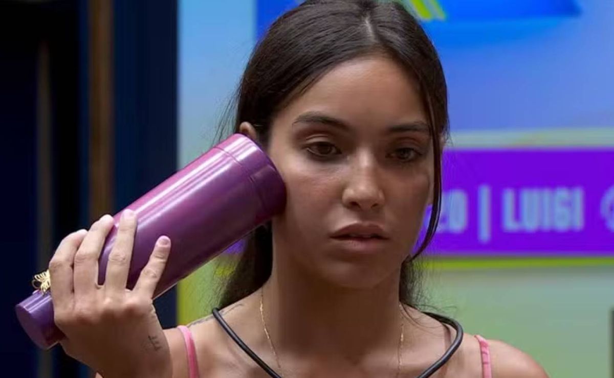 bbb 24: vanessa lopes apaga foto com os pais e deixa internautas intrigados