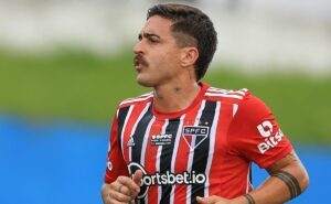 gabriel neves deixa fortaleza no gelo e possível novo destino chama atenção do são paulo