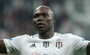 acabou de ser confirmado: aboubakar avisa corinthians onde quer jogar em 2024