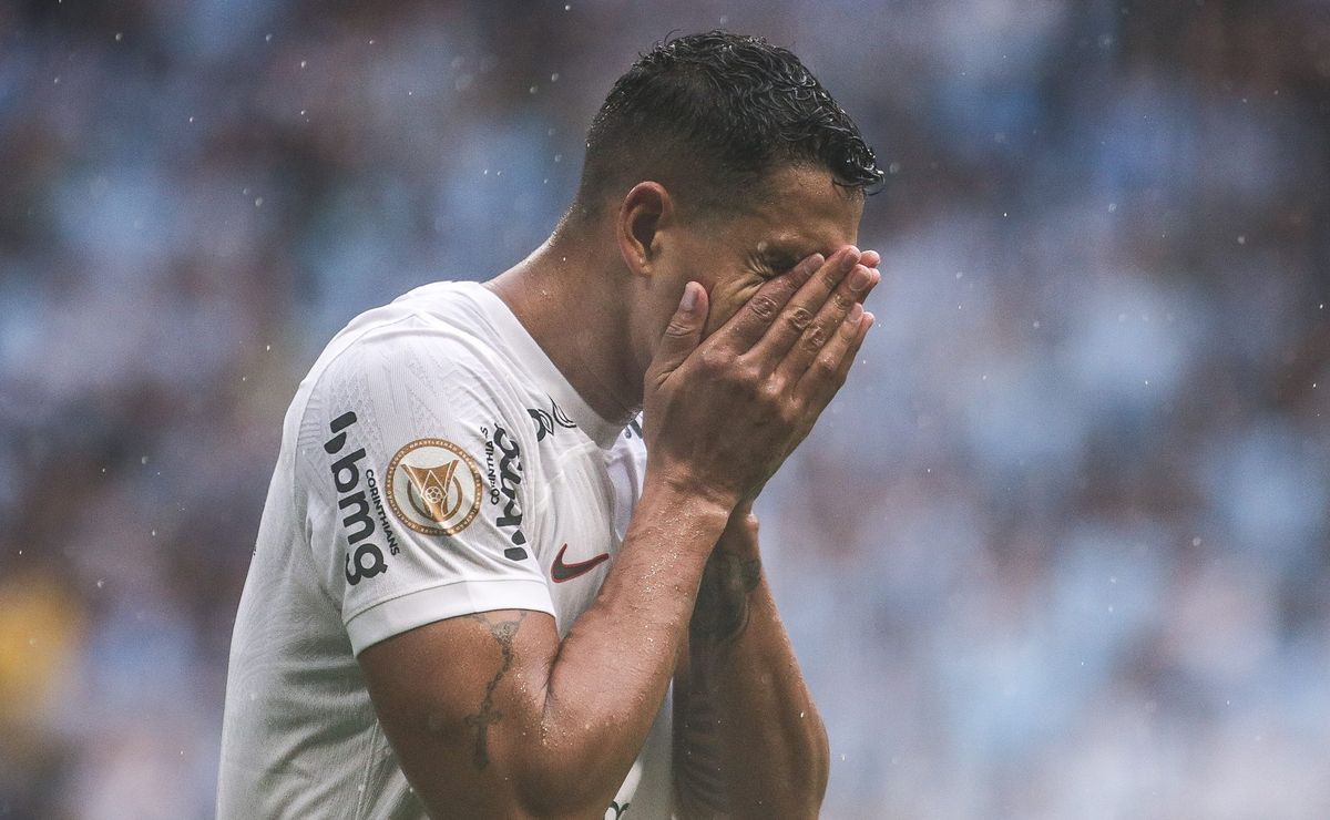 corinthians possui mais um problema em relação a lucas veríssimo