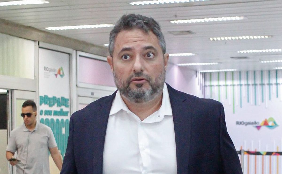 atitude da 777 partners irrita mattos e causa climão no vasco, afirma jornalista