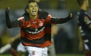 “melhor que neymar’’: rafinha, ex flamengo, é anunciado pelo ji paraná, de rondônia