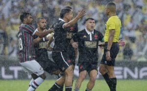 vasco é surpreendido com o relatório final da arbitragem em relação ao clássico com fluminense