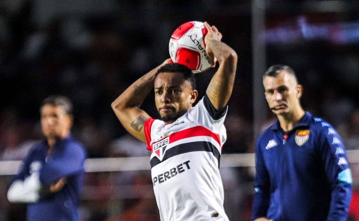 r$ 800 mil/mensais: renovação de welington ressurge após derrota do são paulo e assunto ‘ferve’