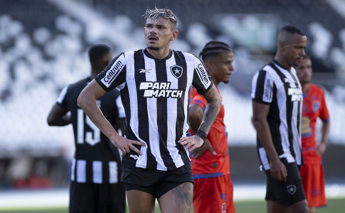 botafogo vence e rebaixa audax, mas tiquinho passa em branco e é cornetado na internet