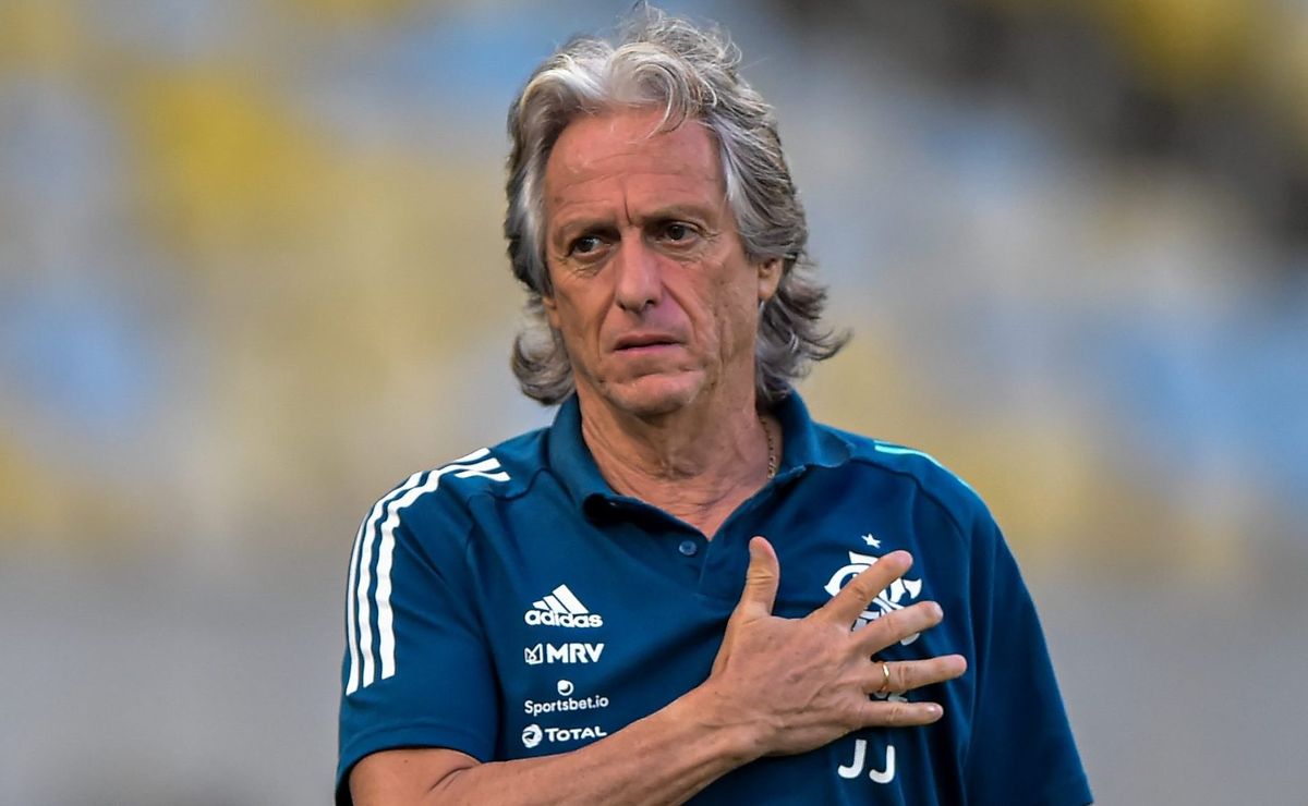 flamengo é assunto de jorge jesus após comparação na arábia saudita