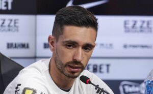 coronado rebate marcos braz e manda a real sobre conversa com flamengo