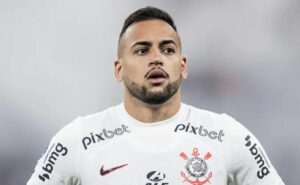 maycon reconhece surpresa  com começo conturbado no corinthians