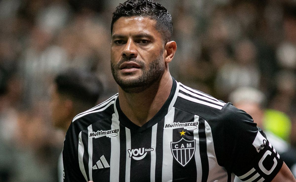 hulk se manifesta após eliminação do cruzeiro na copa do brasil