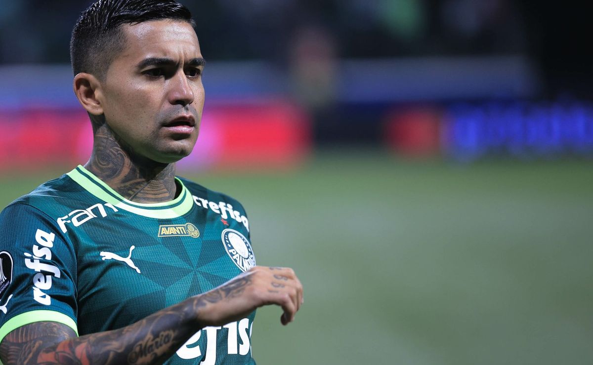 quarteto do palmeiras fica perto de alcançar dudu em marca histórica pela supercopa