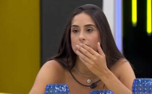 bbb 24: deniziane articula voto em sister no paredão: "não movimenta muito"