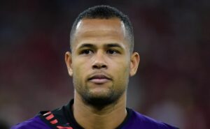 pacotão de reforços: santos faz contato por geuvânio e +1 atacante da europa