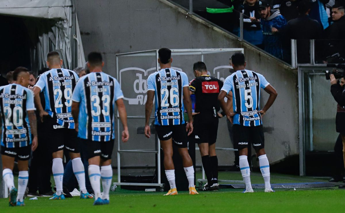 cheiro de problema? partida entre grêmio e inter no gaúcho não terá o var