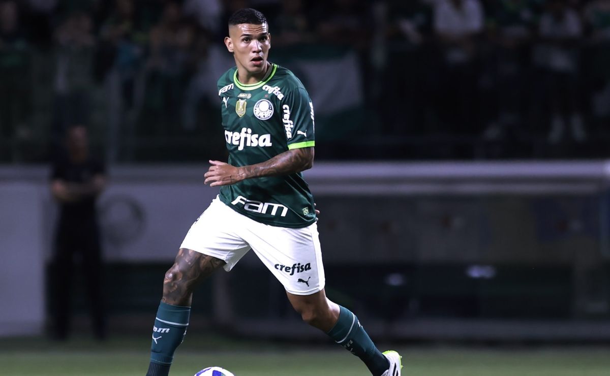 opiniÃo: com a lesão de gustavo gómez, kaiky naves deve ter mais chances no palmeiras