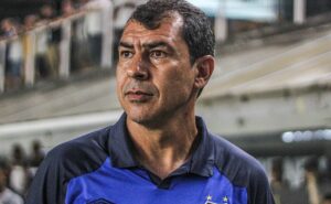 carille dá aval e decisão no santos irá 'afetar' clássico contra o são paulo