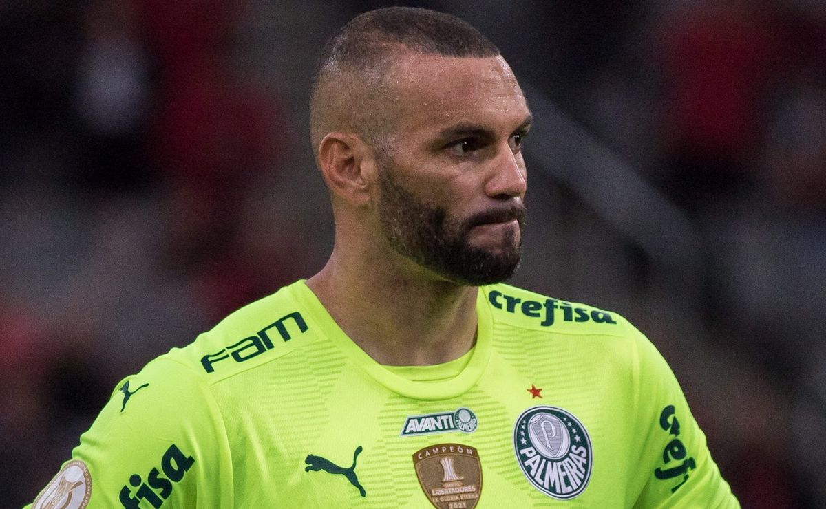 abel manda resposta na lata sobre má fase de weverton no palmeiras