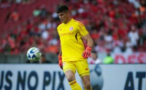 informação importante sobre rochet é publicada e internacional já sabe da real condição do goleiro