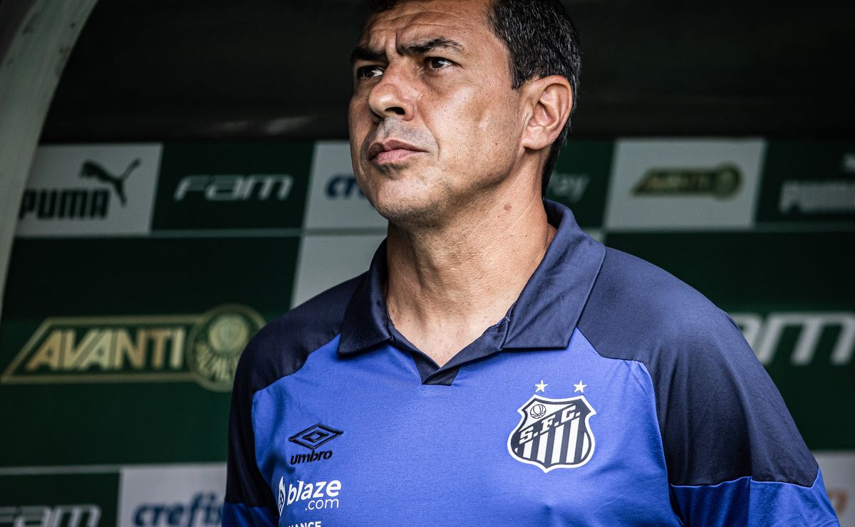 por r$ 250 mil: carille faz ligação para ele, mas santos desiste de contratação