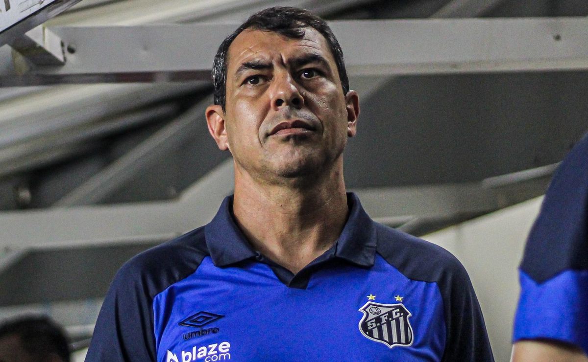 fez isso 5 dias antes do clássico: carille toma decisão importante no santos