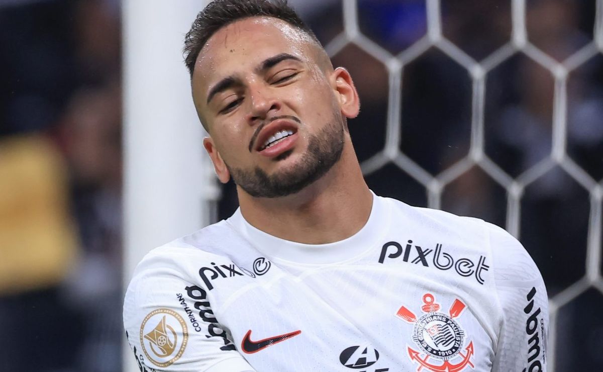 maycon vira problema no corinthians e pode complicar antónio oliveira no paulistão