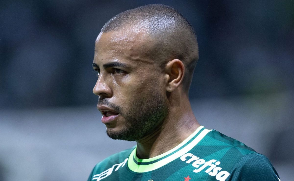 novo cenário para mayke vem à tona com reviravolta no treino do palmeiras