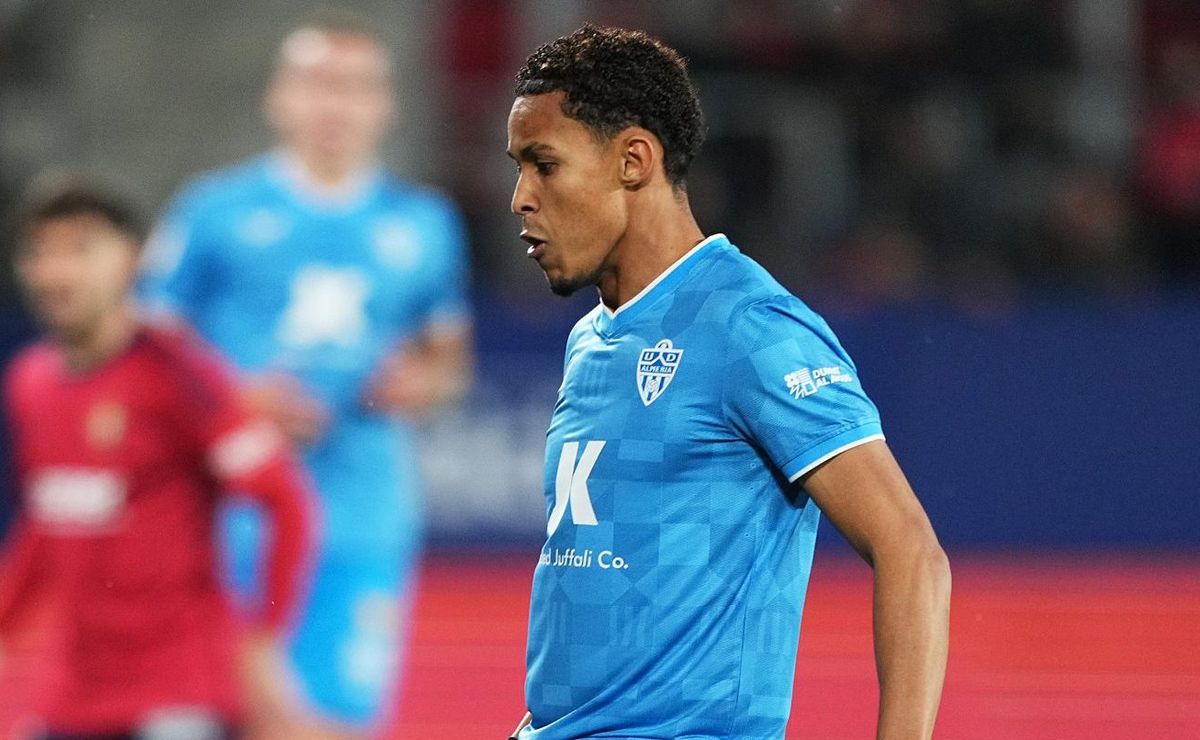 o professor aprovou e palmeiras se aproxima da contratação de lázaro, ex flamengo