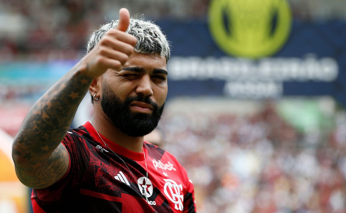 ex corinthians bate no peito e garante ser melhor que gabigol, do flamengo: "tem que valorizar"