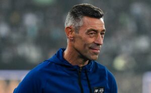 não vem mais para o corinthians, vai ao bragantino de pedro caixinha