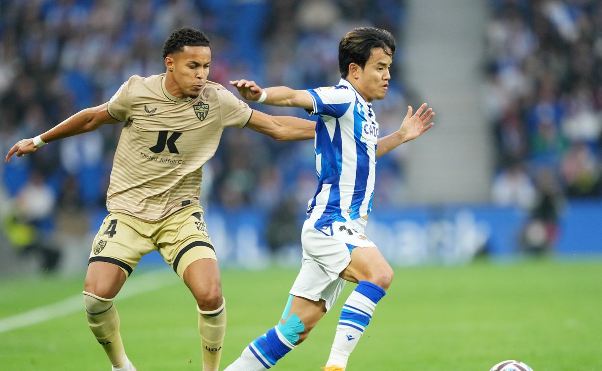 antes de chegar ao palmeiras, lázaro não sai da reserva em jogo do almería na espanha