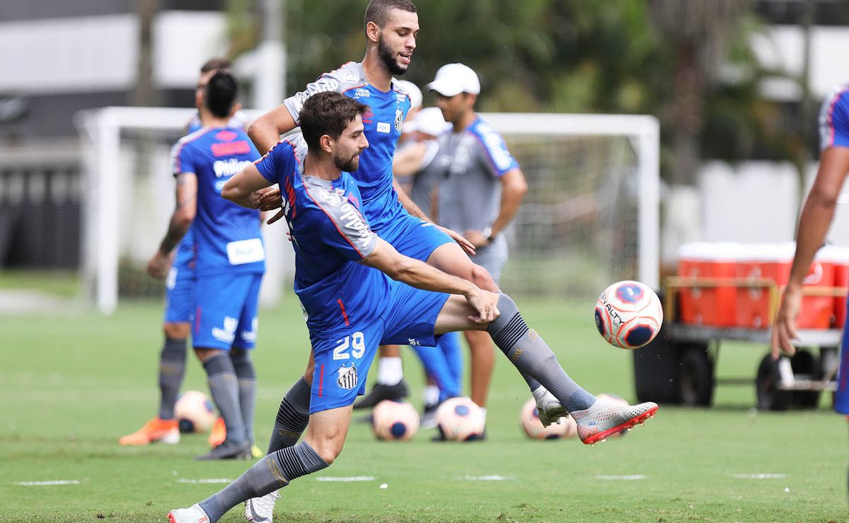 r$ 26 milhões: ex santos pode estar de malas prontas para o palmeiras