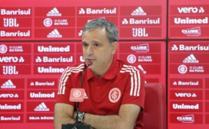 gustavo grossi cutuca barcellos após demissão no internacional: “só o tempo julgará”