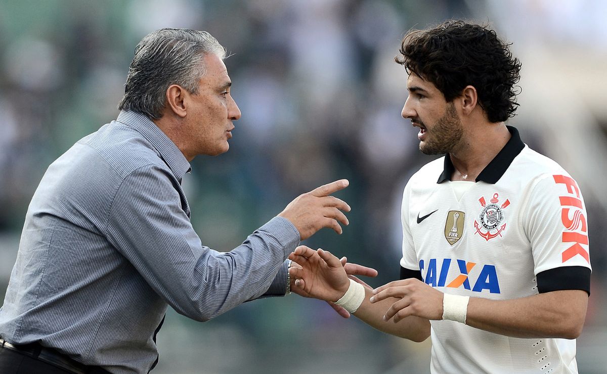 pato não esconde mágoa de tite em passagem pelo corinthians: "ele errou sobre esse assunto"