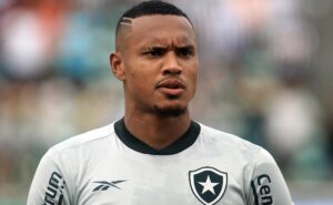 john vive drama no botafogo e momento choca torcida do santos