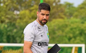 aconteceu agora, exigência do mano: antónio oliveira ‘descobre’ entrave e direção do corinthians causa incômodo