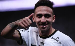 agora é oficial: corinthians bate o martelo sobre saída de gustavo mosquito