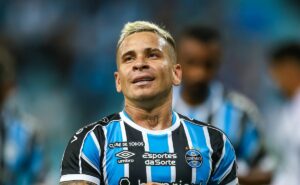 fechado, contrato até 2028: soteldo gera influência e guerra causa polêmica ao acertar assinatura com ‘substituto’