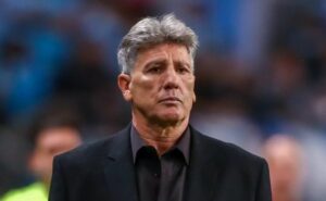 não vai jogar mais no grêmio: guerra cancela negócio e renato é comunicado
