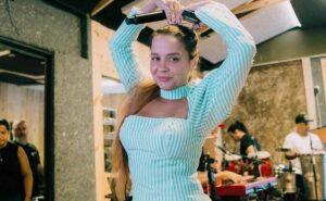 maiara rebate internautas após ser criticada por beber em shows: “sempre me ajudou”